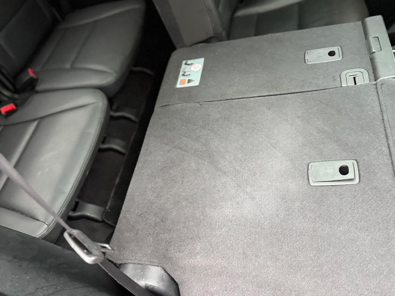 Used Hyundai Santa Fe 2016 for sale - 77163402: Photo 29