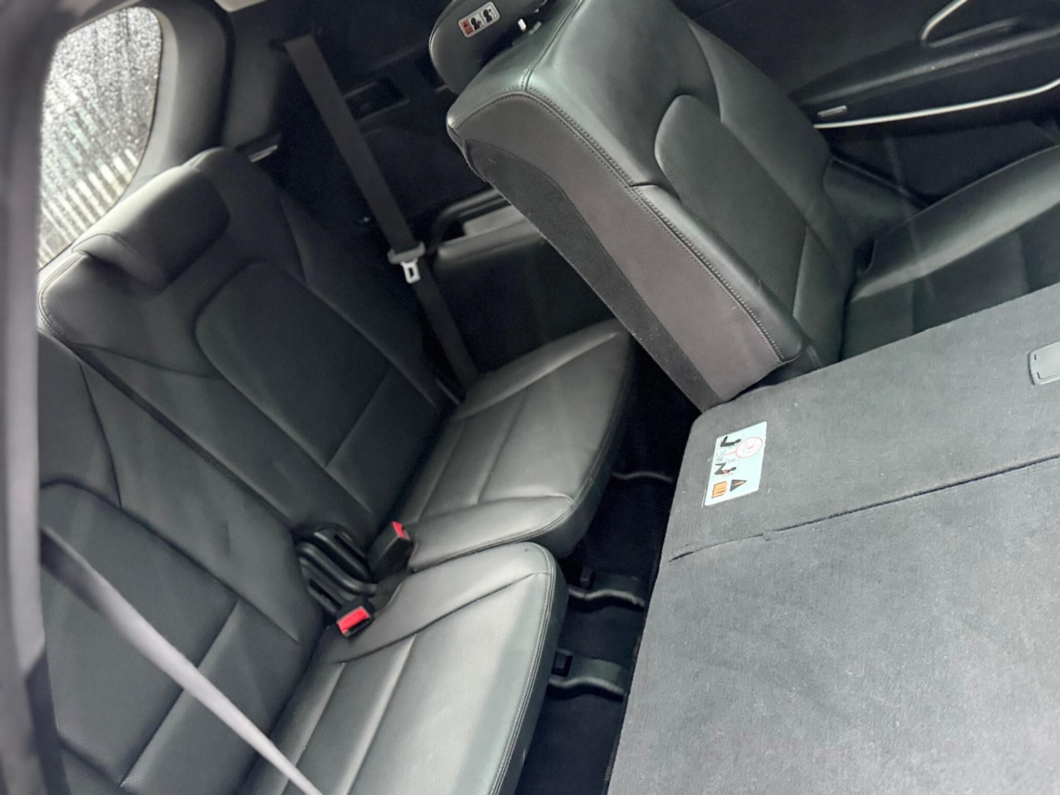 Used Hyundai Santa Fe 2016 for sale - 77163402: Photo 30