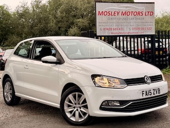 Used Volkswagen Polo 2015 for sale - 79552837: Photo
