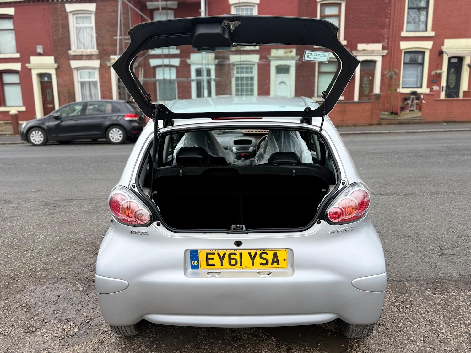 Used Toyota AYGO 2011 for sale - 78019348: Photo 26