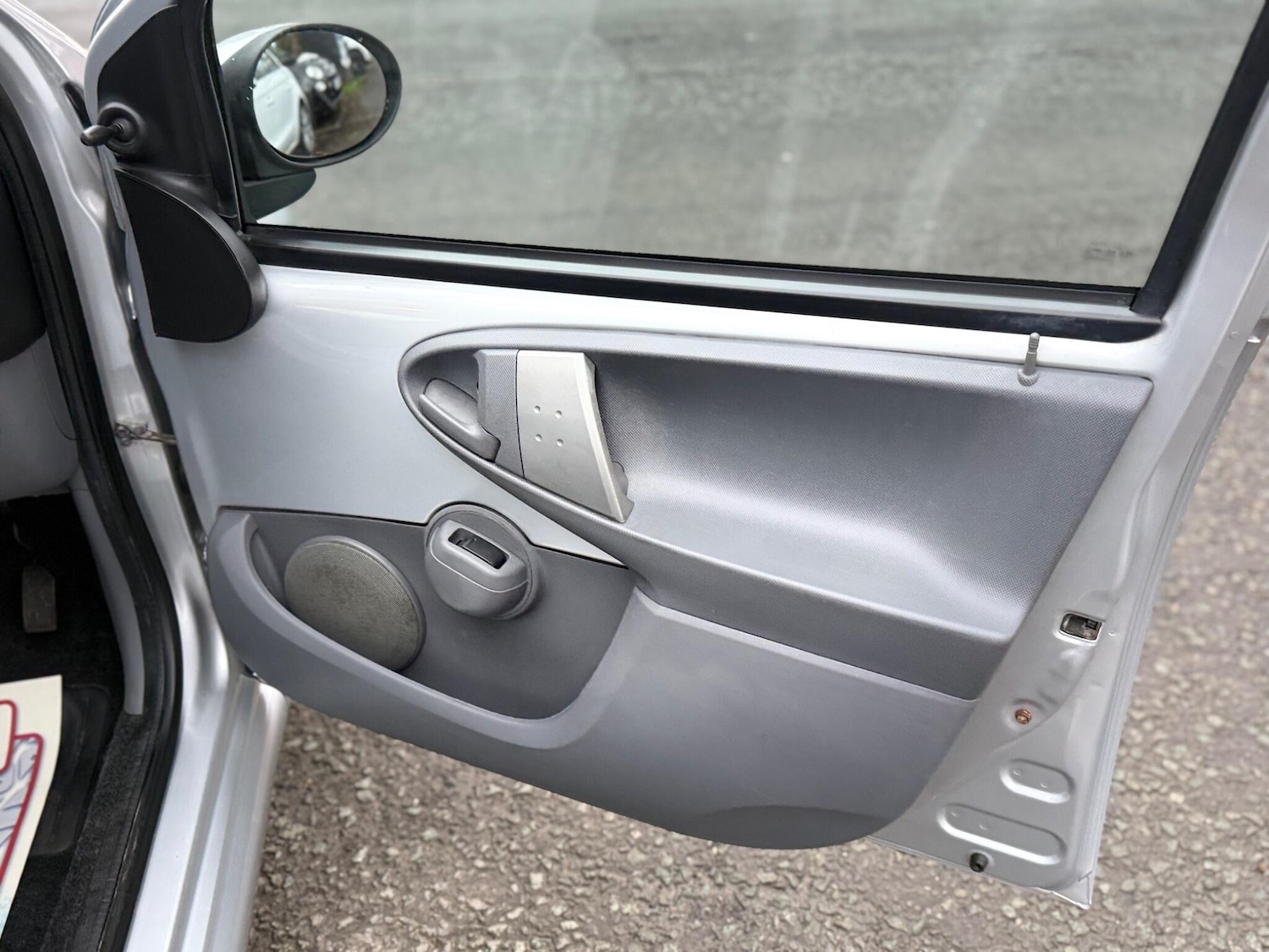 Used Toyota AYGO 2011 for sale - 78019348: Photo 52