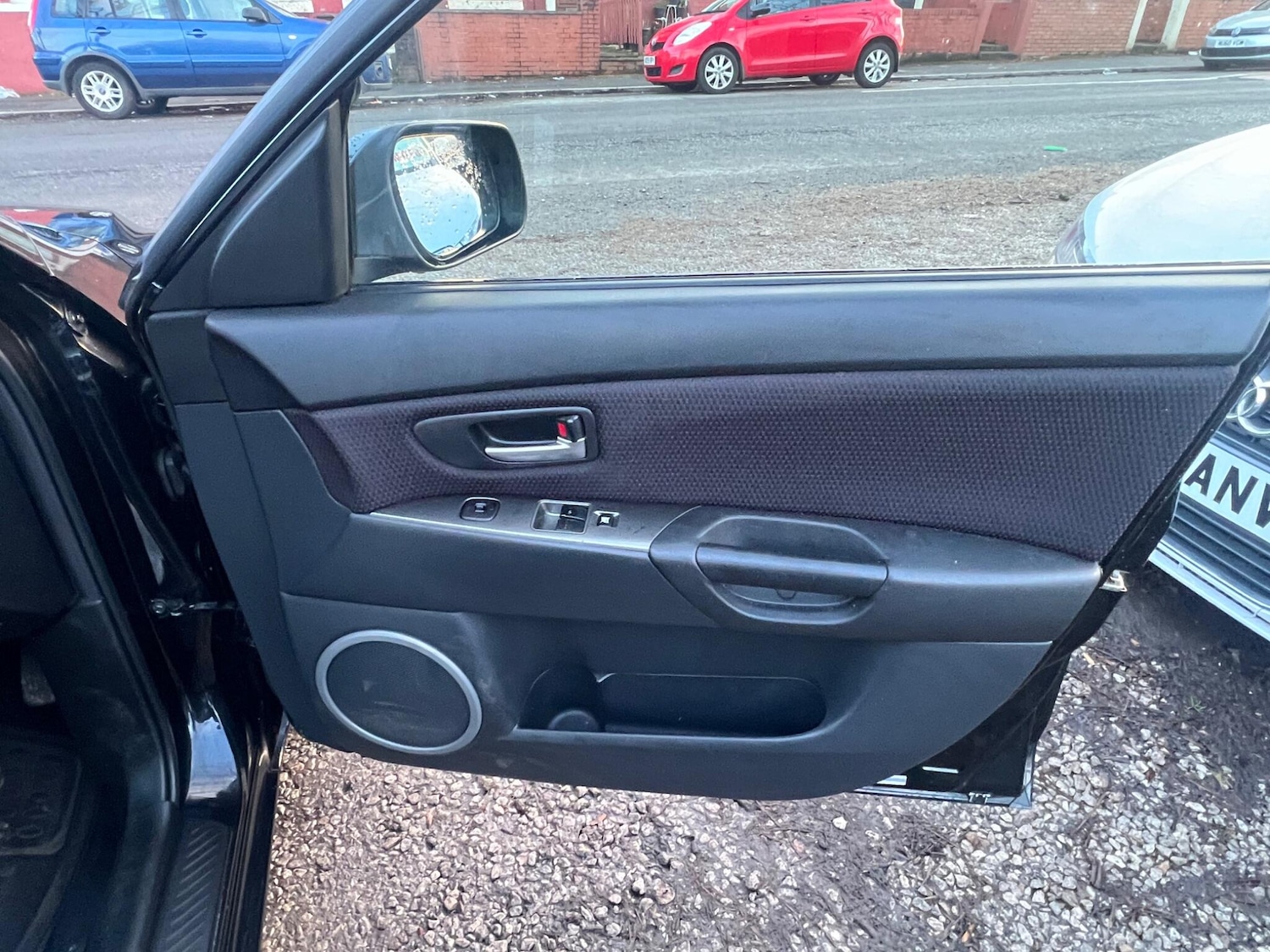 Used Mazda Mazda3 2008 for sale - 77358691: Photo 47