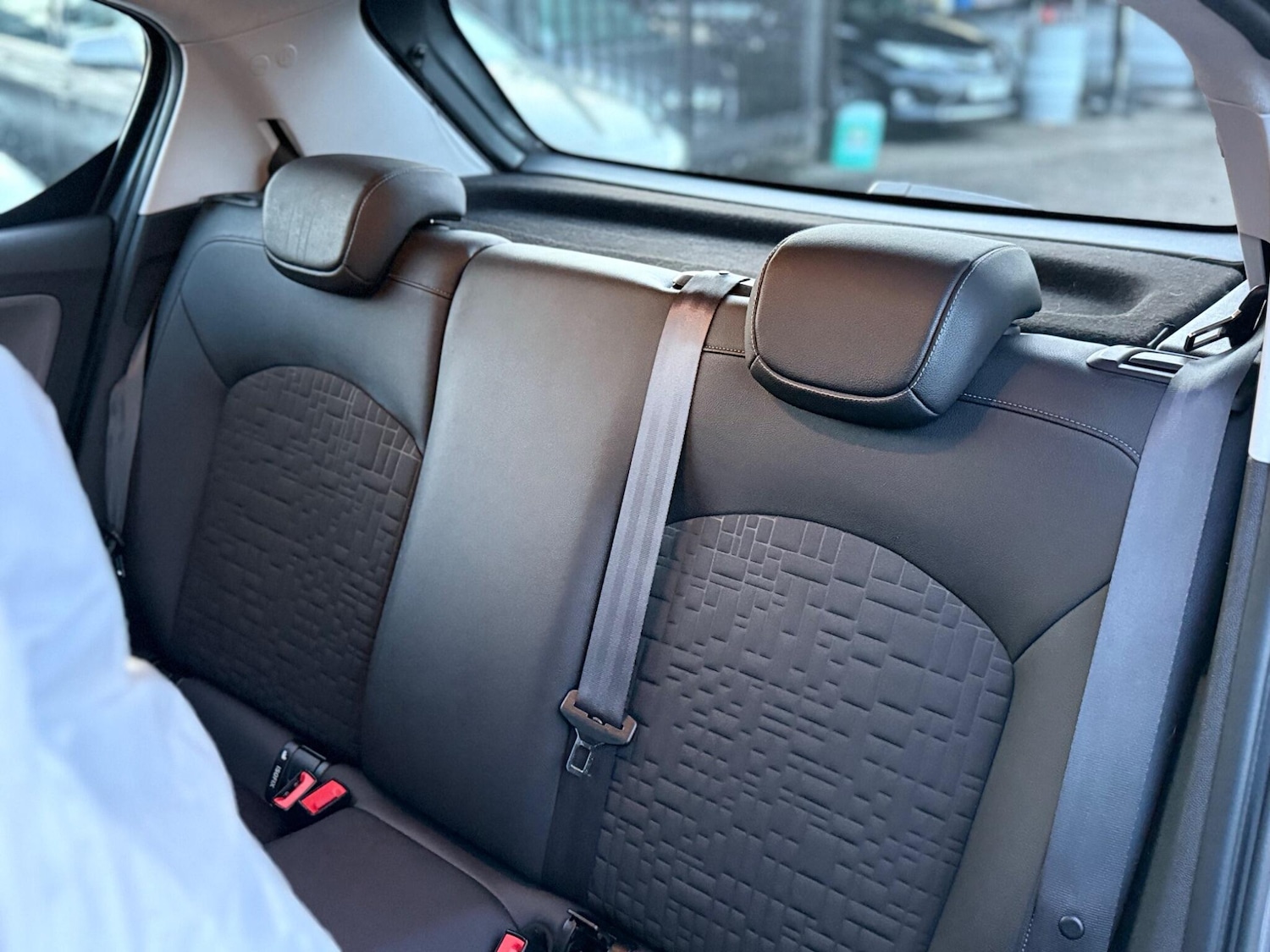 Used Vauxhall Corsa 2015 for sale - 77958350: Photo 39