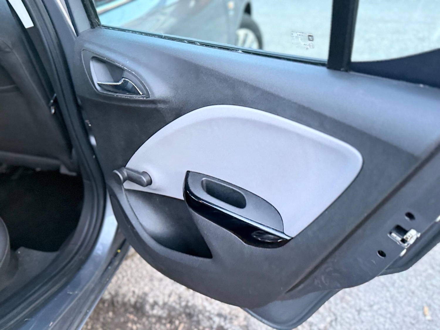 Used Vauxhall Corsa 2015 for sale - 77958350: Photo 42