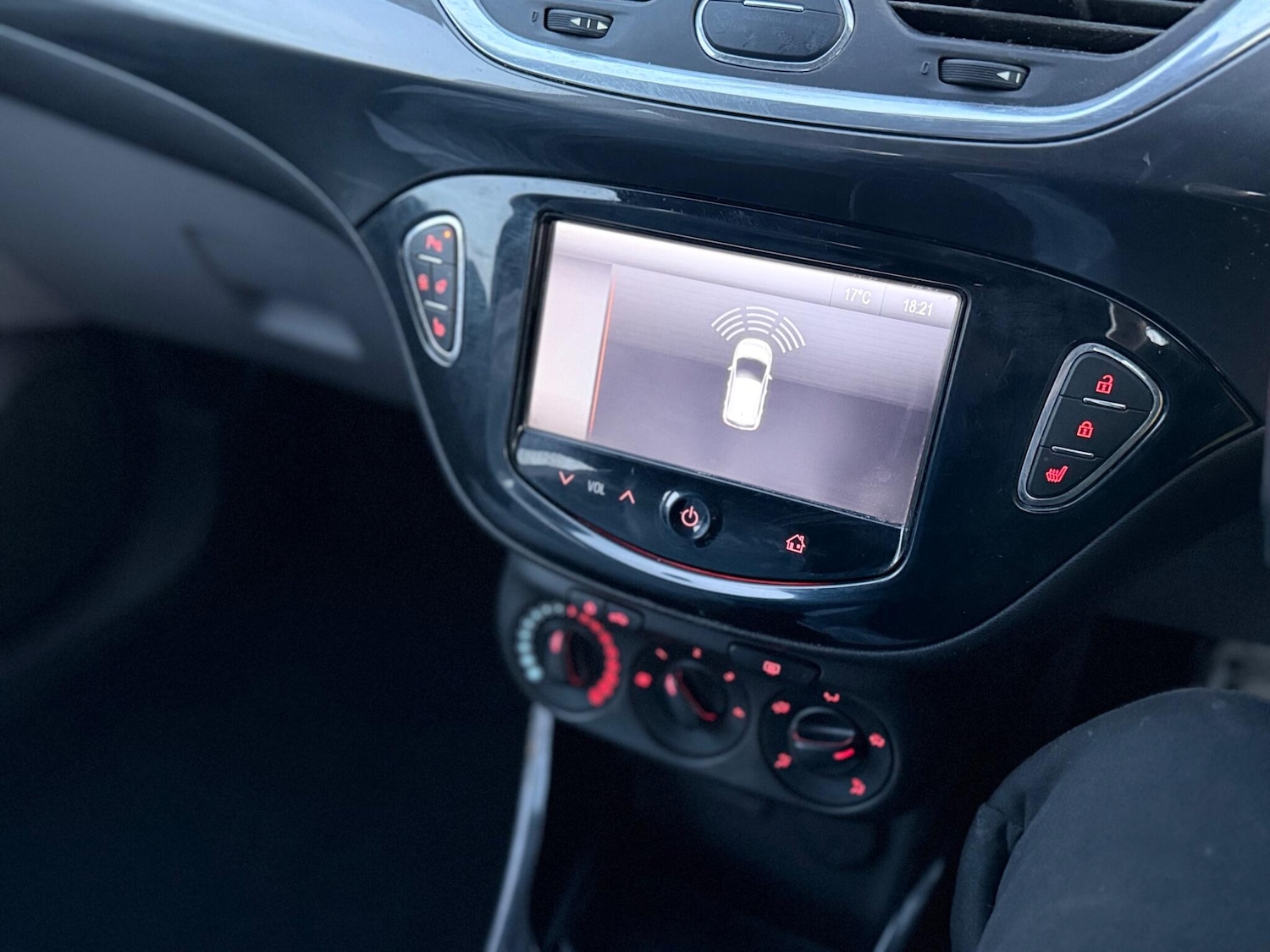 Used Vauxhall Corsa 2015 for sale - 77958350: Photo 56