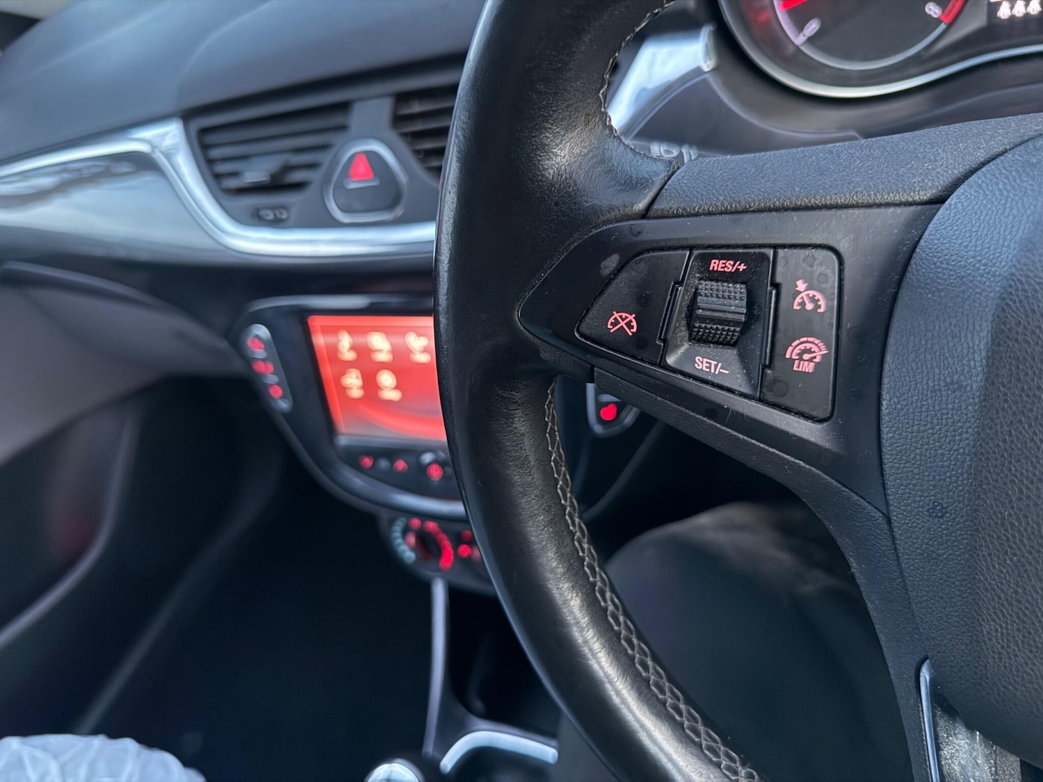 Used Vauxhall Corsa 2015 for sale - 77958350: Photo 57