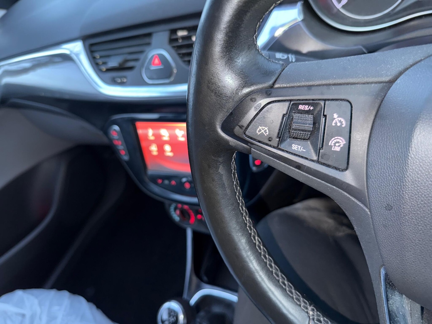 Used Vauxhall Corsa 2015 for sale - 77958350: Photo 58