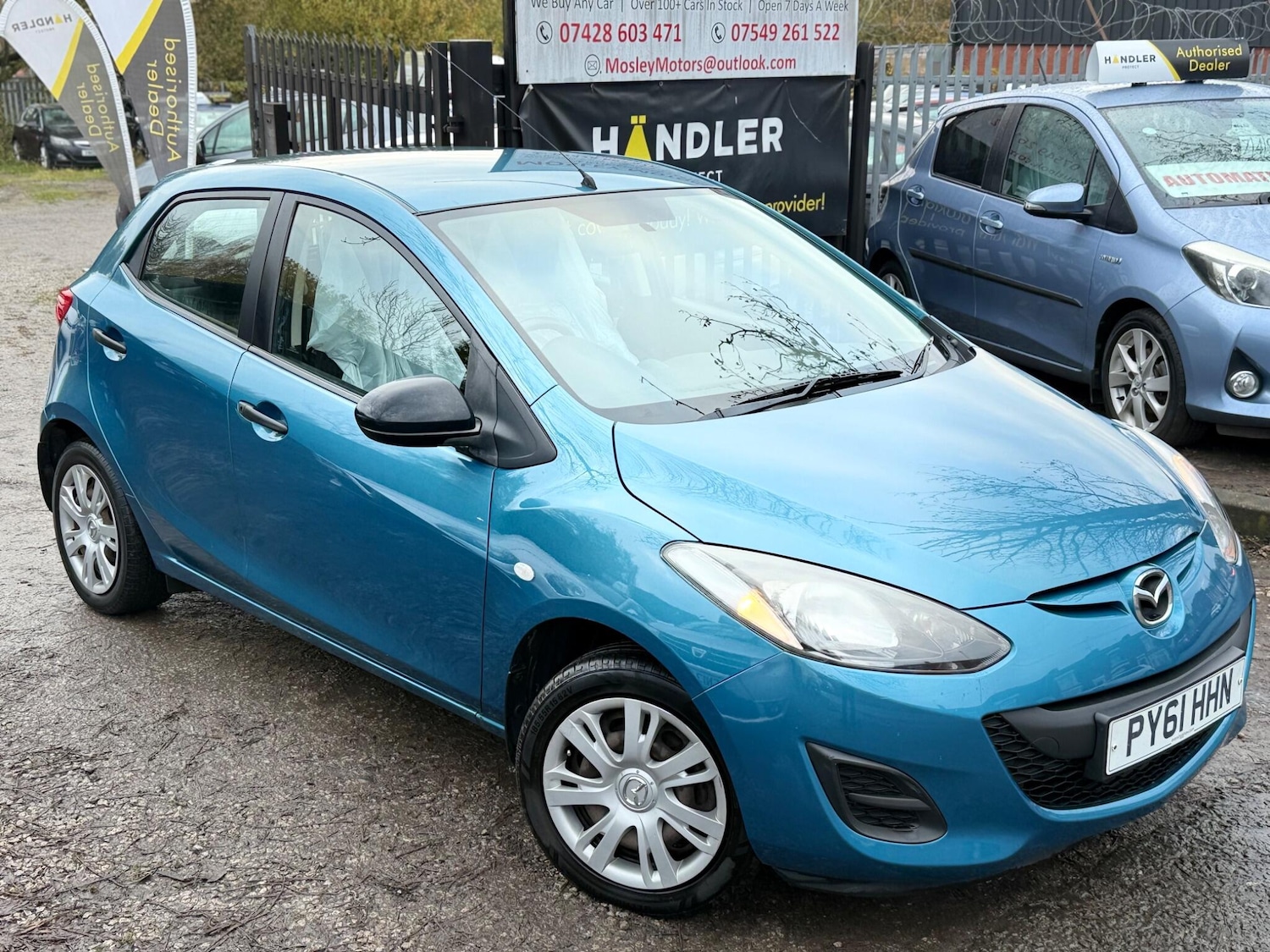 Used Mazda Mazda2 2012 for sale - 76561786: Photo 2