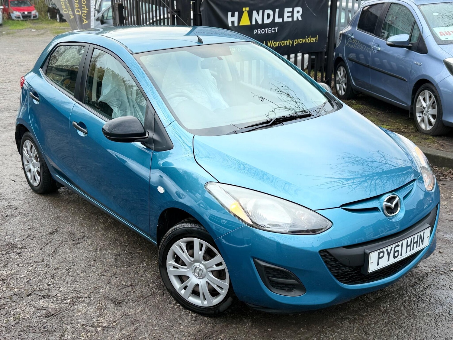 Used Mazda Mazda2 2012 for sale - 76561786: Photo 5