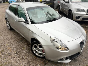 Used Alfa Romeo Giulietta 2016 for sale - 76472187: Photo