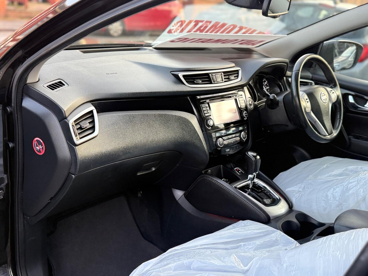 Used Nissan Qashqai 2015 for sale - 77939764: Photo 35