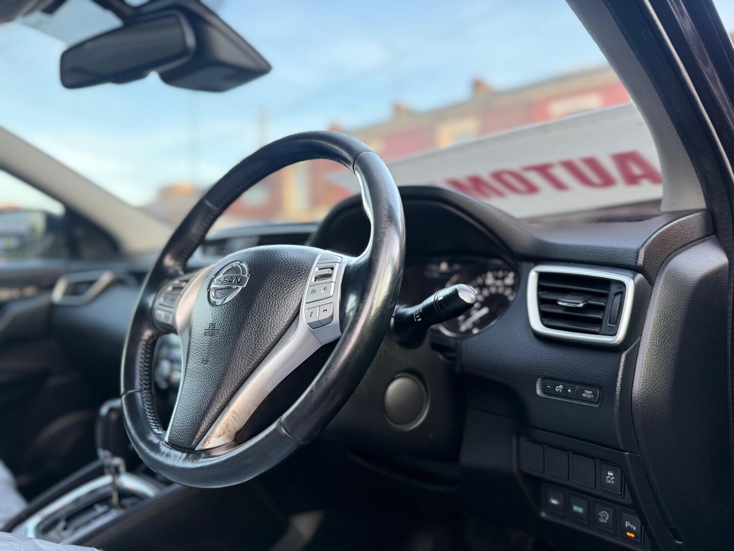 Used Nissan Qashqai 2015 for sale - 77939764: Photo 53