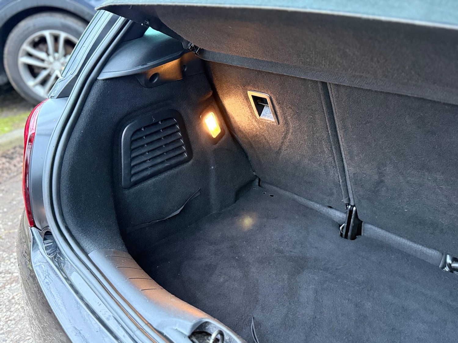 Used Citroen DS3 for sale - 77052439: Photo 21