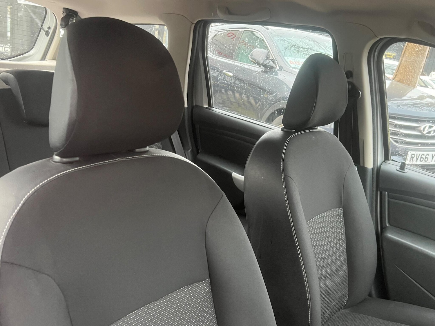 Used Dacia Duster 2013 for sale - 77982451: Photo 28