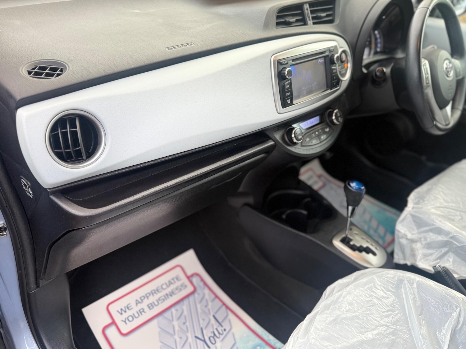 Used Toyota Yaris 2012 for sale - 76371518: Photo 35
