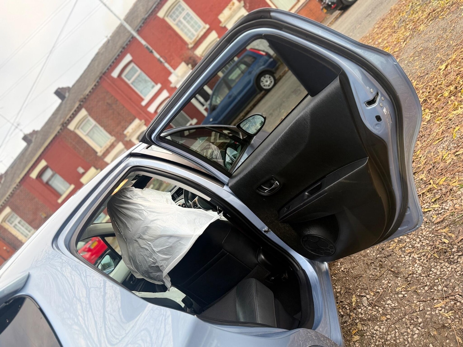Used Toyota Yaris 2012 for sale - 76371518: Photo 46