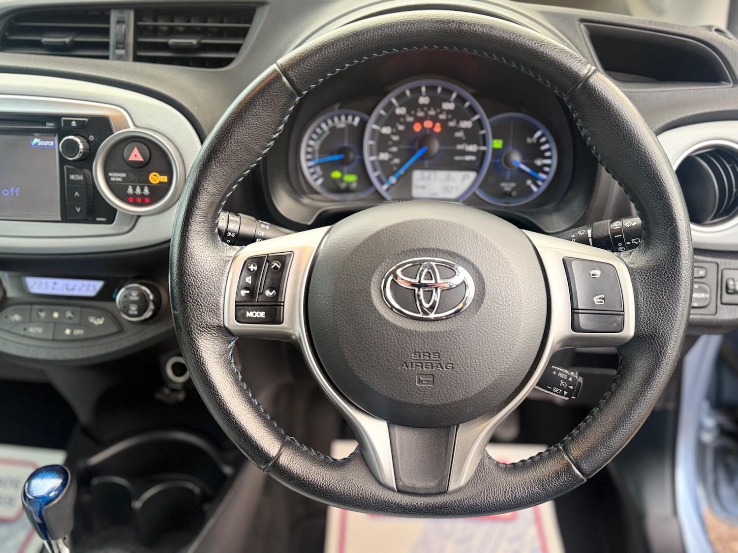 Used Toyota Yaris 2012 for sale - 76371518: Photo 55