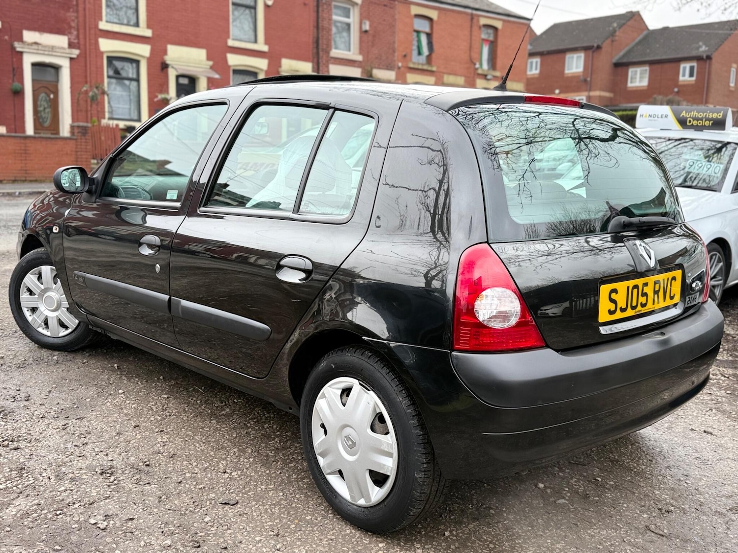 Used Renault Clio 2005 for sale - 77586683: Photo 19
