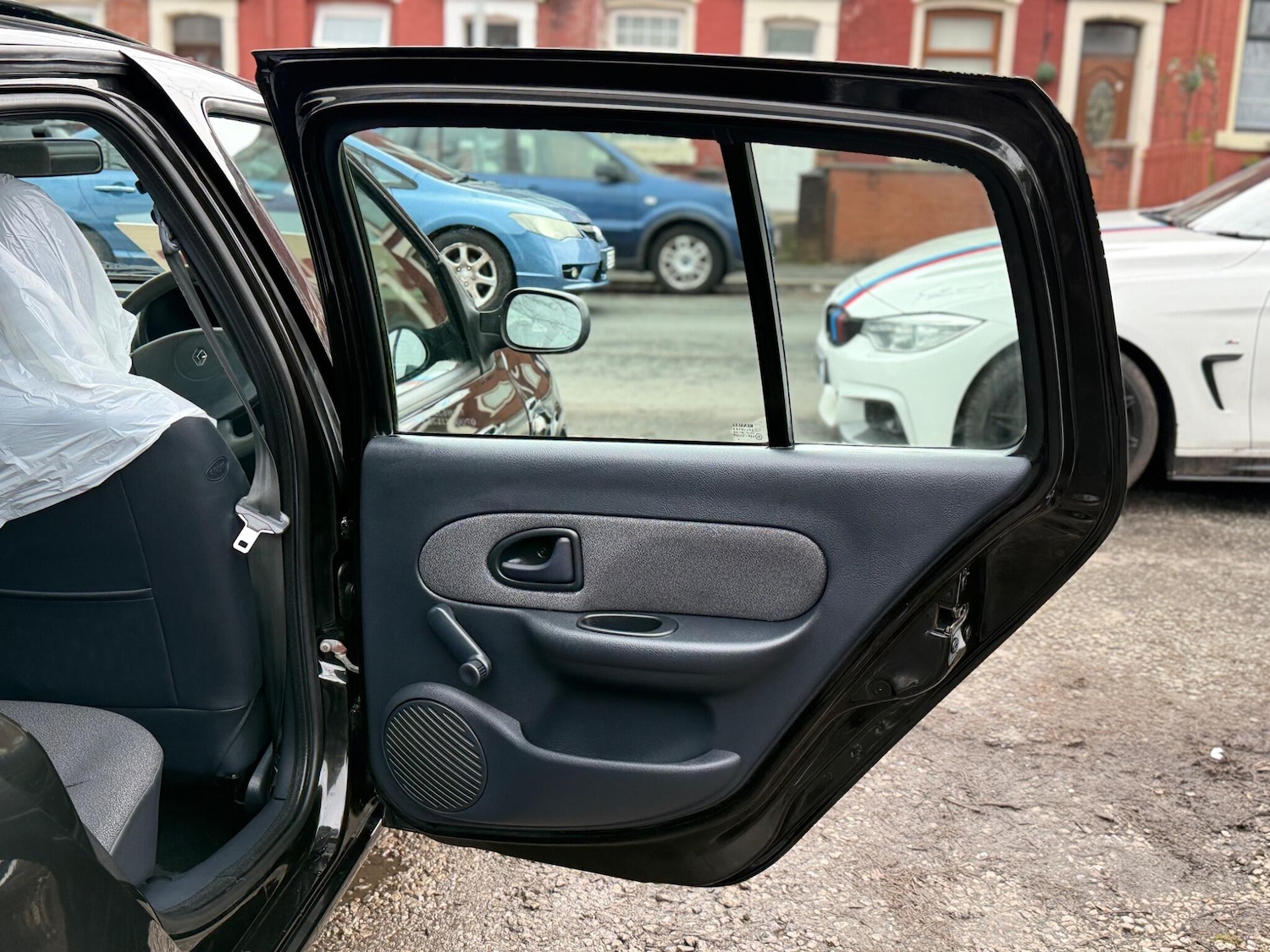 Used Renault Clio 2005 for sale - 77586683: Photo 43