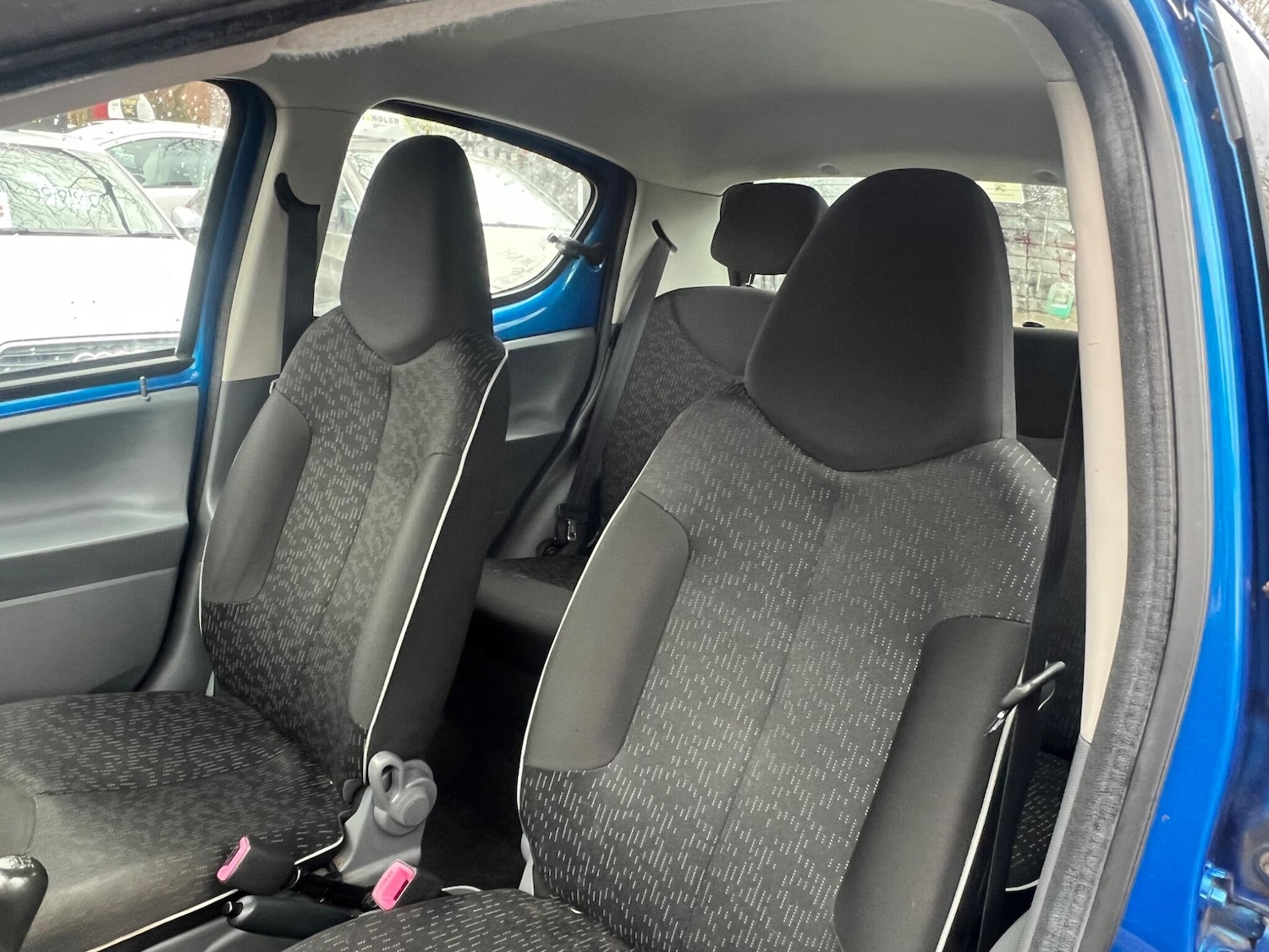 Used Peugeot 107 2010 for sale - 77331991: Photo 11