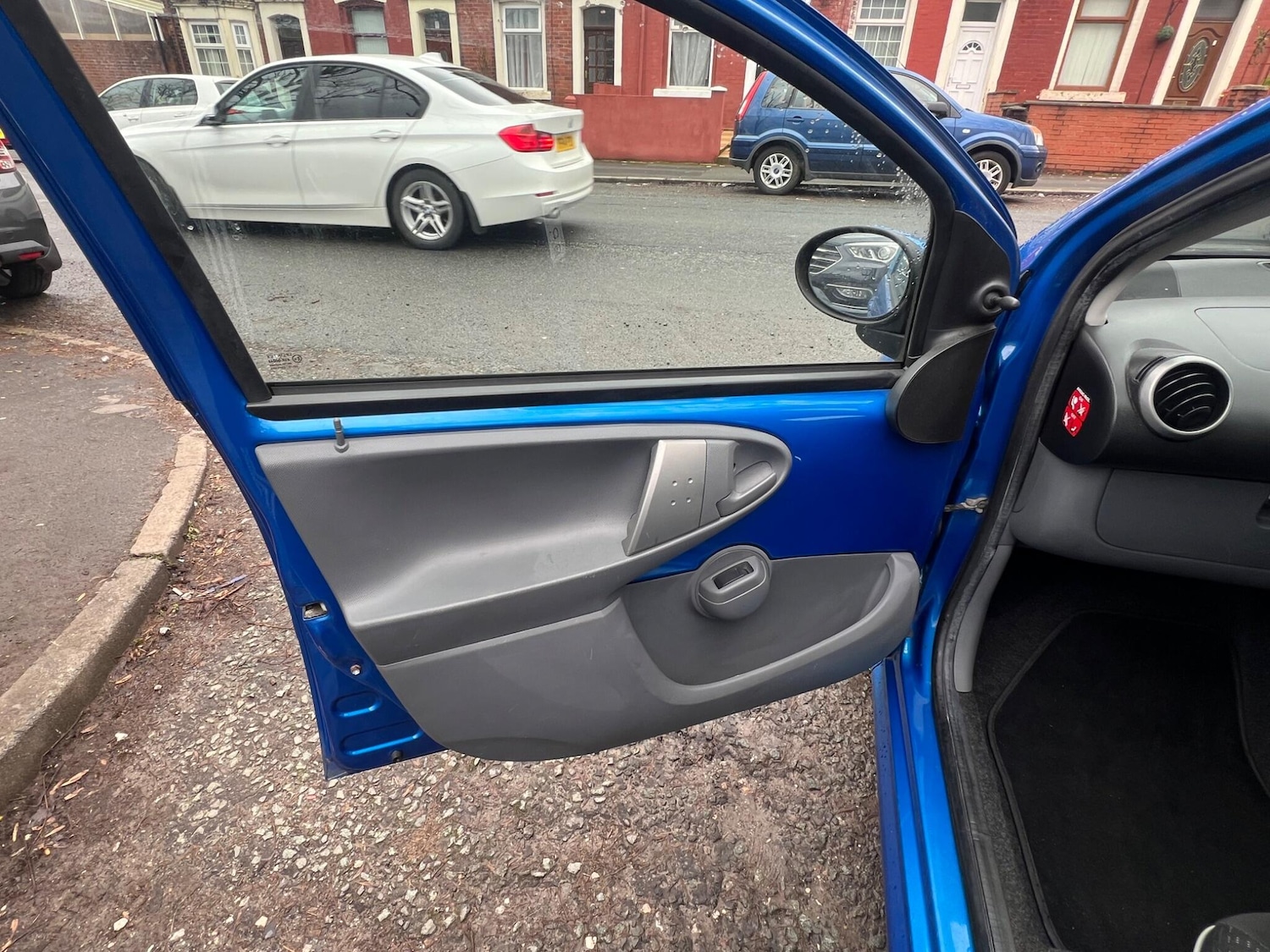 Used Peugeot 107 2010 for sale - 77331991: Photo 12