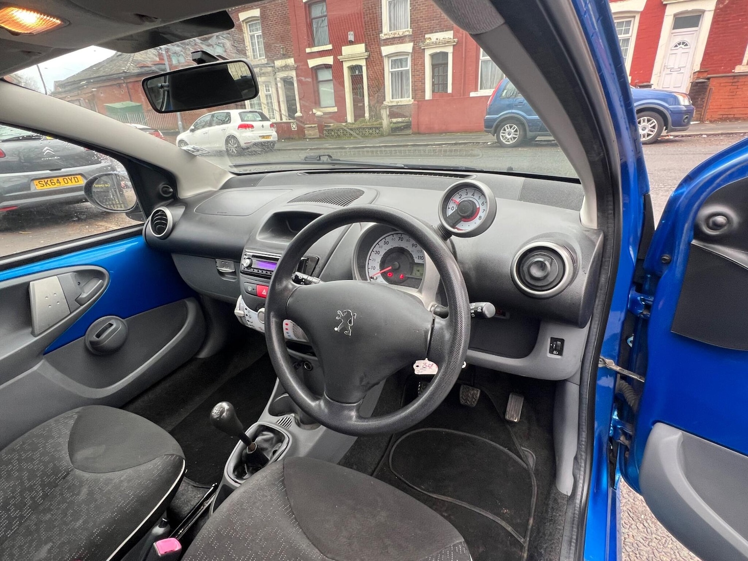 Used Peugeot 107 2010 for sale - 77331991: Photo 7