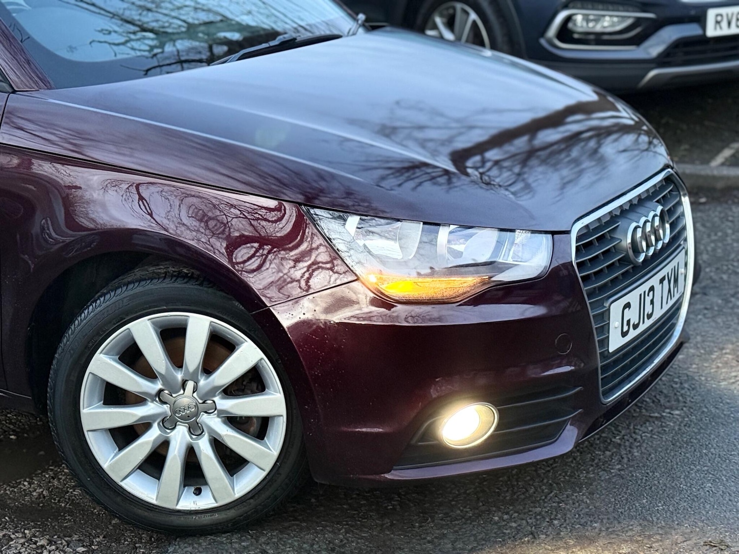 Used Audi A1 2013 for sale - 77637770: Photo 2