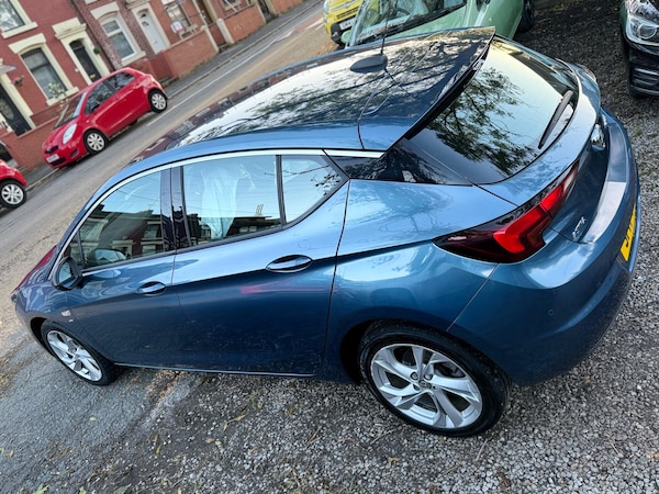 Used Vauxhall Astra 2017 for sale - 76200877: Photo 28