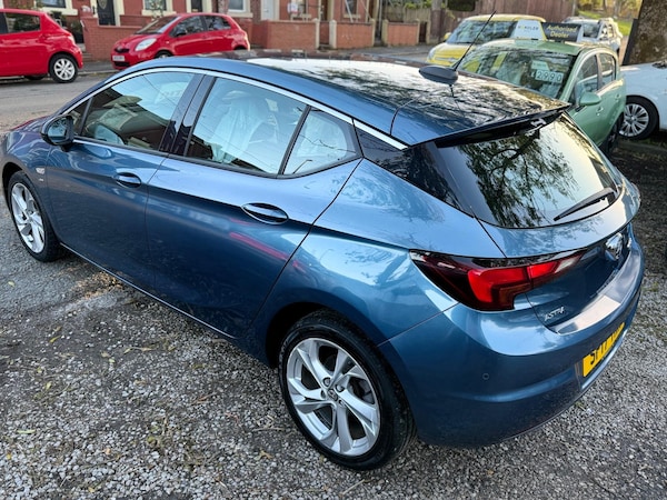 Used Vauxhall Astra 2017 for sale - 76200877: Photo 30
