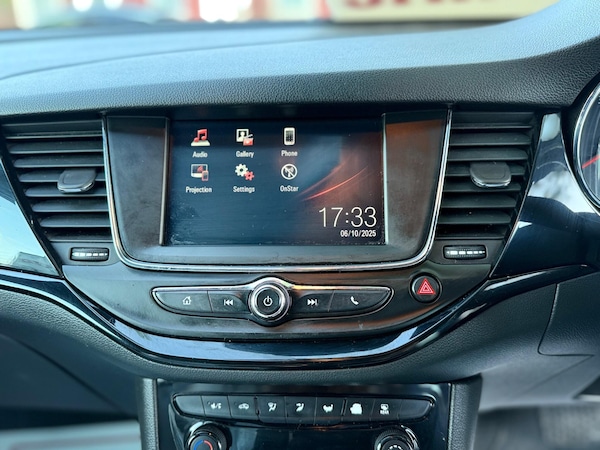 Used Vauxhall Astra 2017 for sale - 76200877: Photo 61
