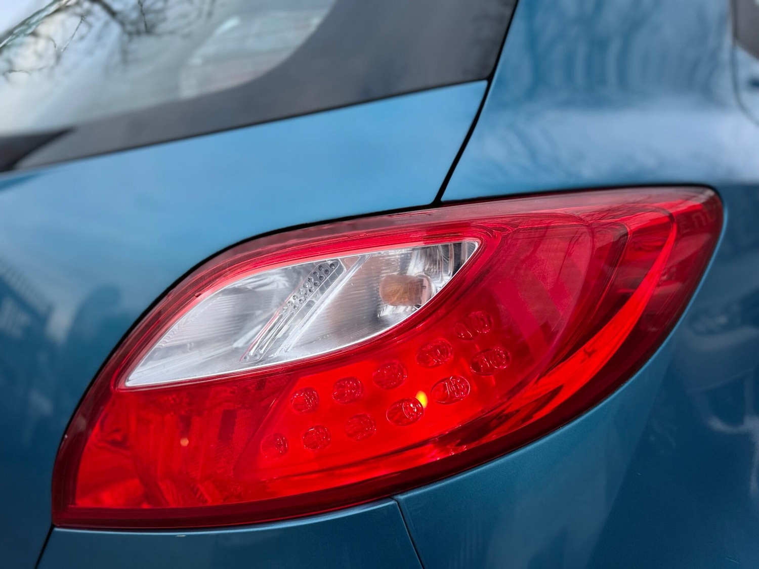 Used Mazda Mazda2 2012 for sale - 76753310: Photo 23