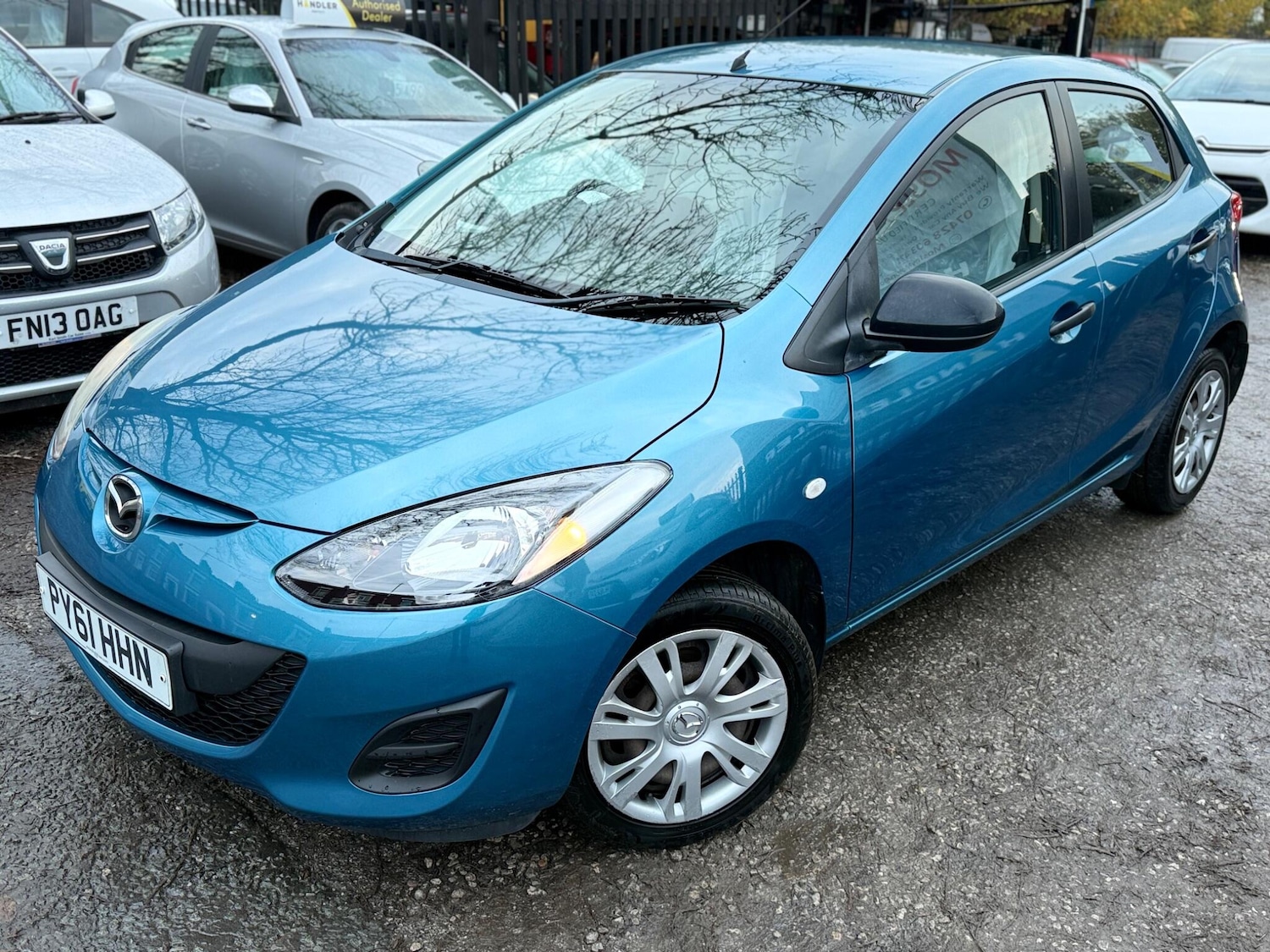Used Mazda Mazda2 2012 for sale - 76753310: Photo 25