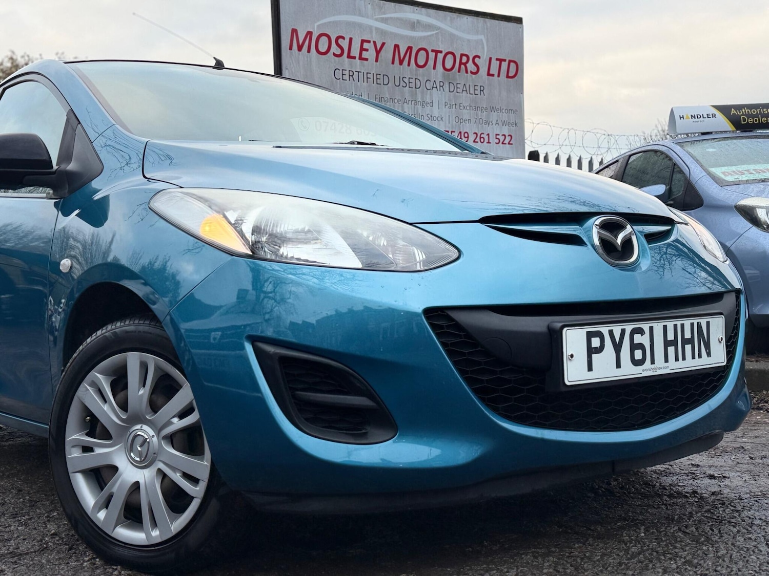 Used Mazda Mazda2 2012 for sale - 76753310: Photo 6