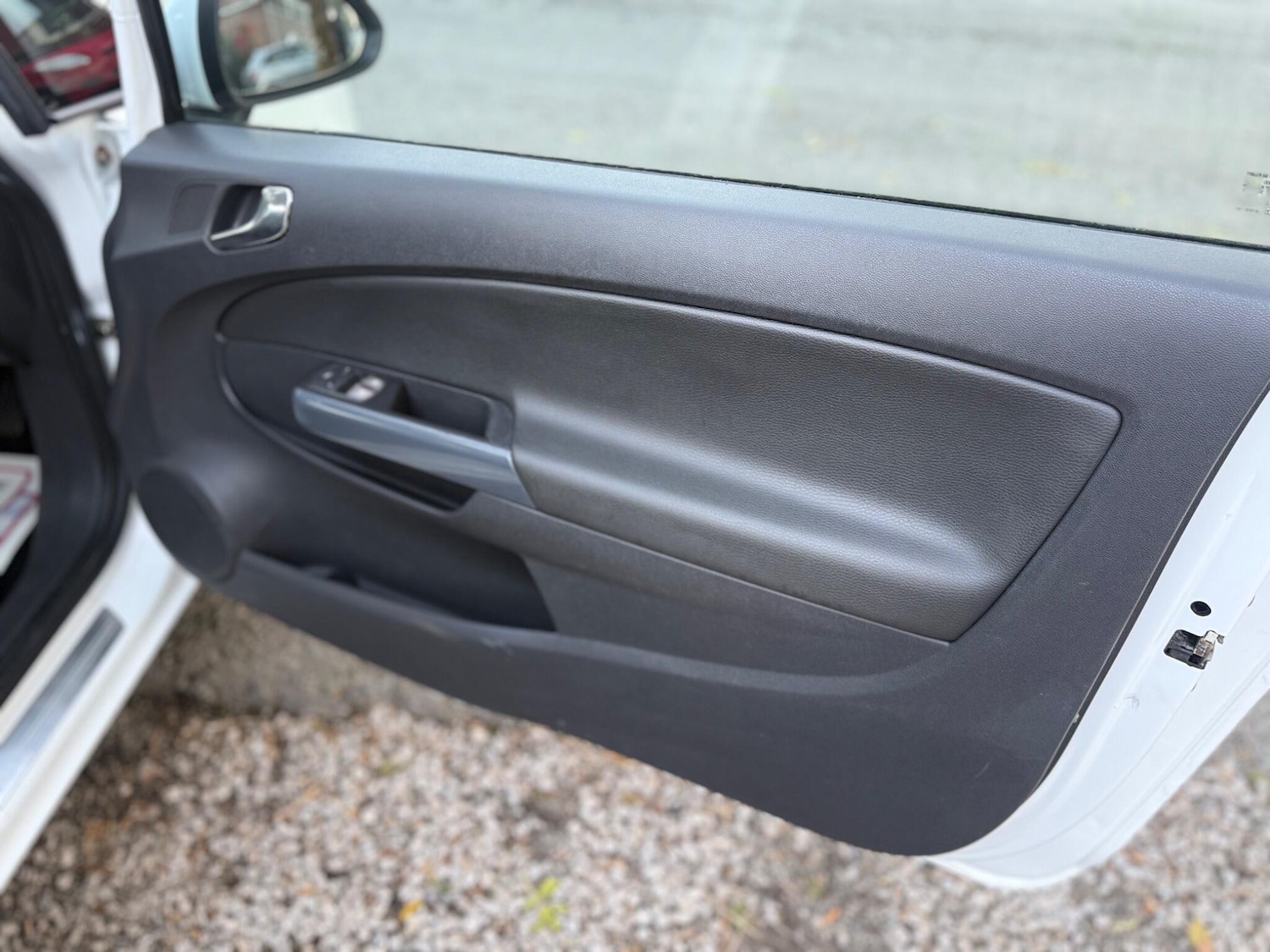 Used Vauxhall Corsa 2012 for sale - 76094391: Photo 39