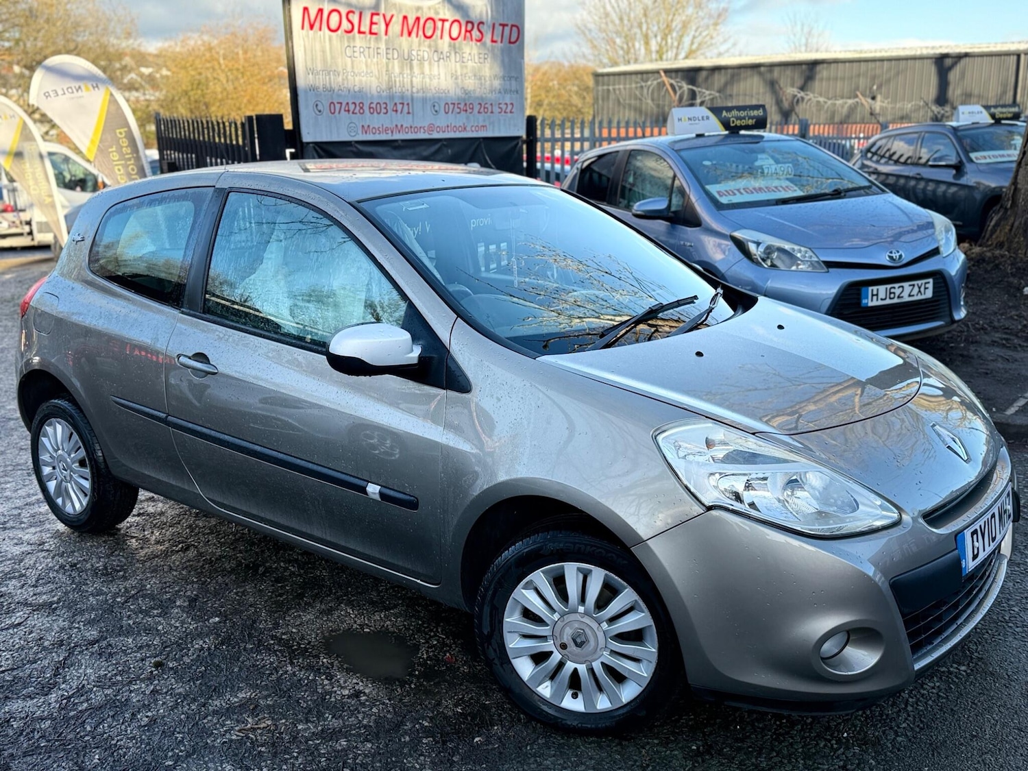 Used Renault Clio 2010 for sale - 76727589: Photo 1