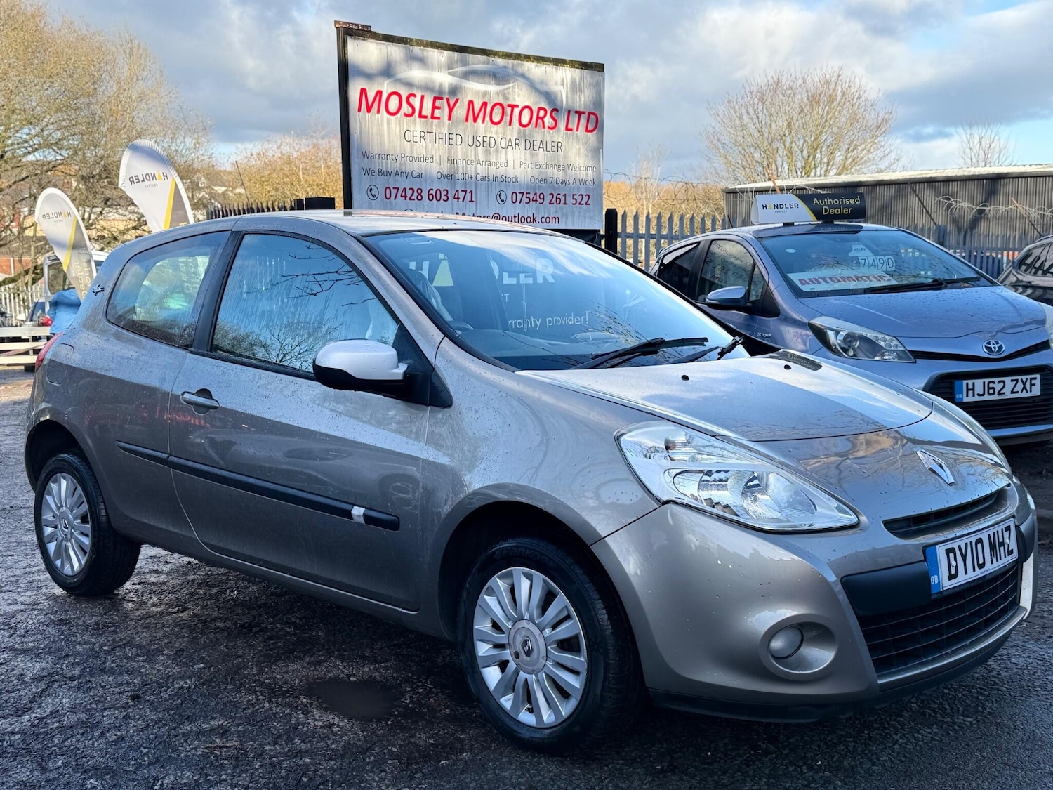 Used Renault Clio 2010 for sale - 76727589: Photo 22