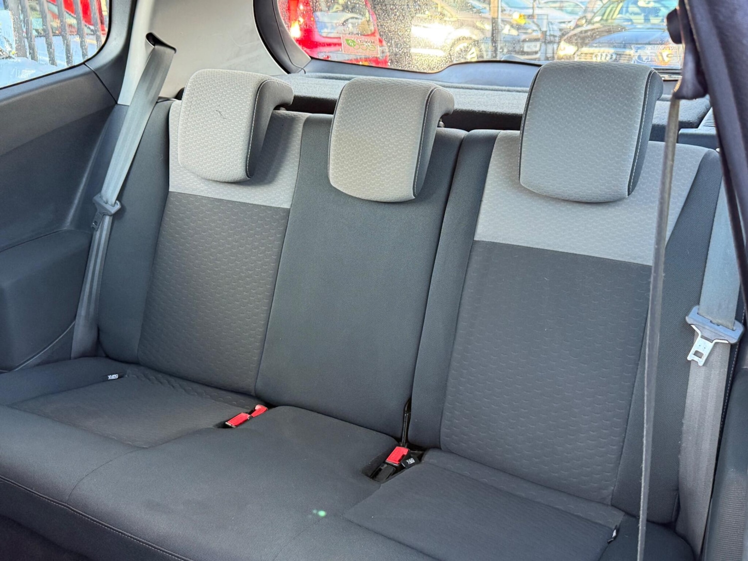 Used Renault Clio 2010 for sale - 76727589: Photo 31