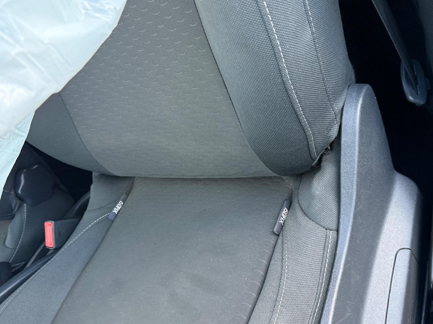 Used Renault Clio 2010 for sale - 76727589: Photo 32