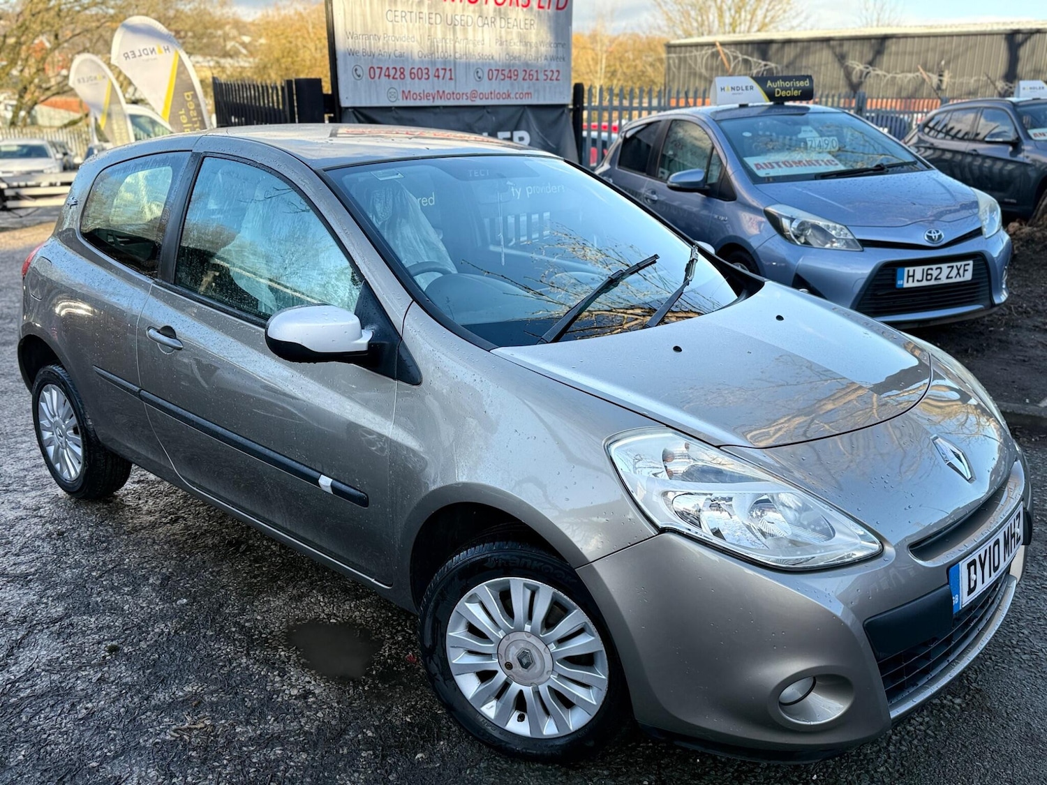 Used Renault Clio 2010 for sale - 76727589: Photo 6