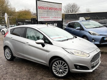 Used Ford Fiesta 2015 for sale - 76727922: Photo