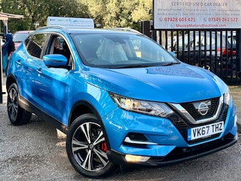 Used Nissan Qashqai 2017 for sale - 79544316: Photo