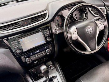 Used Nissan Qashqai 2016 for sale - 78635801: Photo