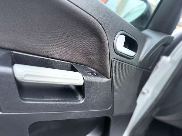 Used Ford Fusion 2006 for sale - 75658712: Photo 60