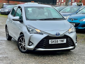 Used Toyota Yaris 2018 for sale - 76440665: Photo