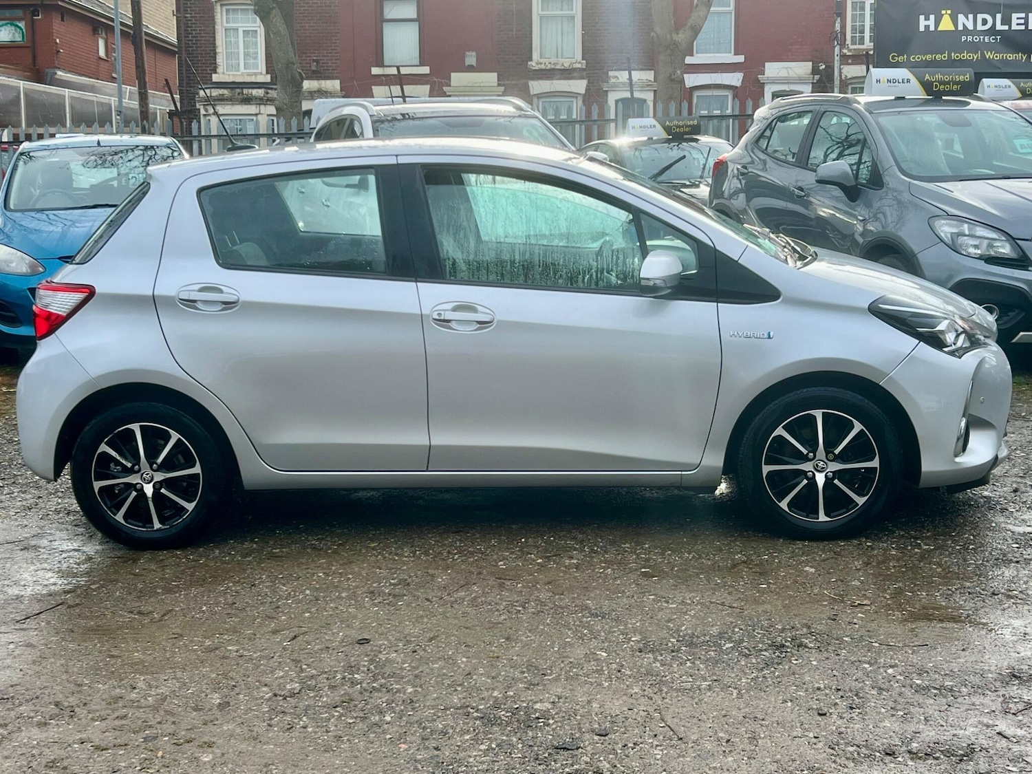 Used Toyota Yaris 2018 for sale - 76440665: Photo 5