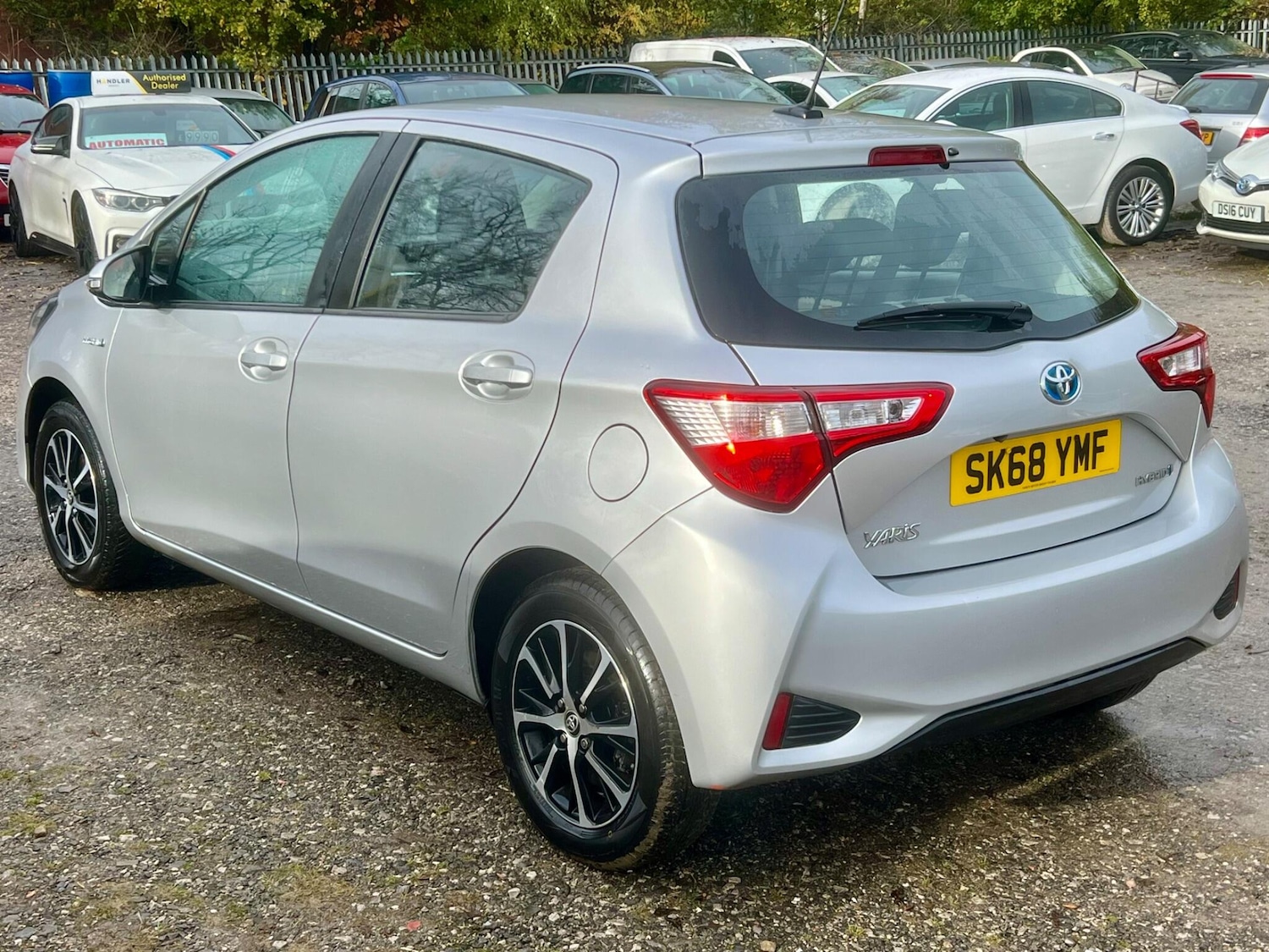 Used Toyota Yaris 2018 for sale - 76440665: Photo 9