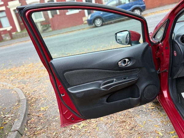 Used Nissan Note 2015 for sale - 76306303: Photo 51
