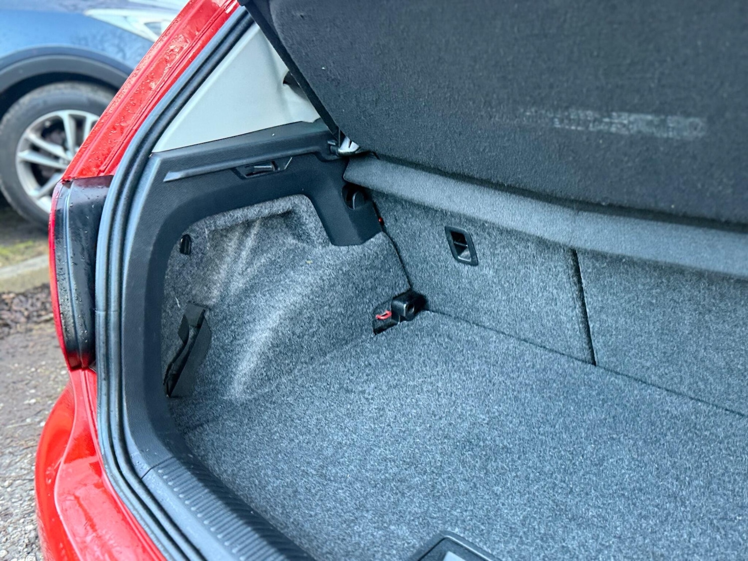 Used Volkswagen Polo 2011 for sale - 76727894: Photo 20