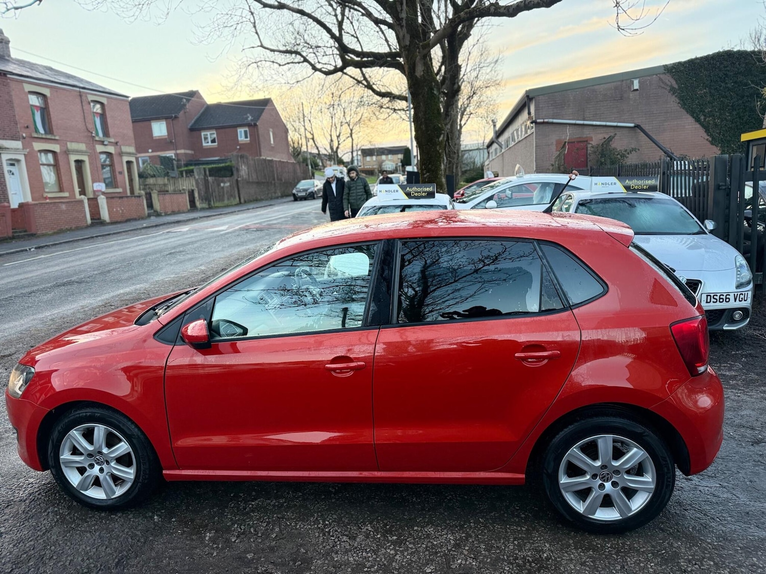 Used Volkswagen Polo 2011 for sale - 76727894: Photo 25