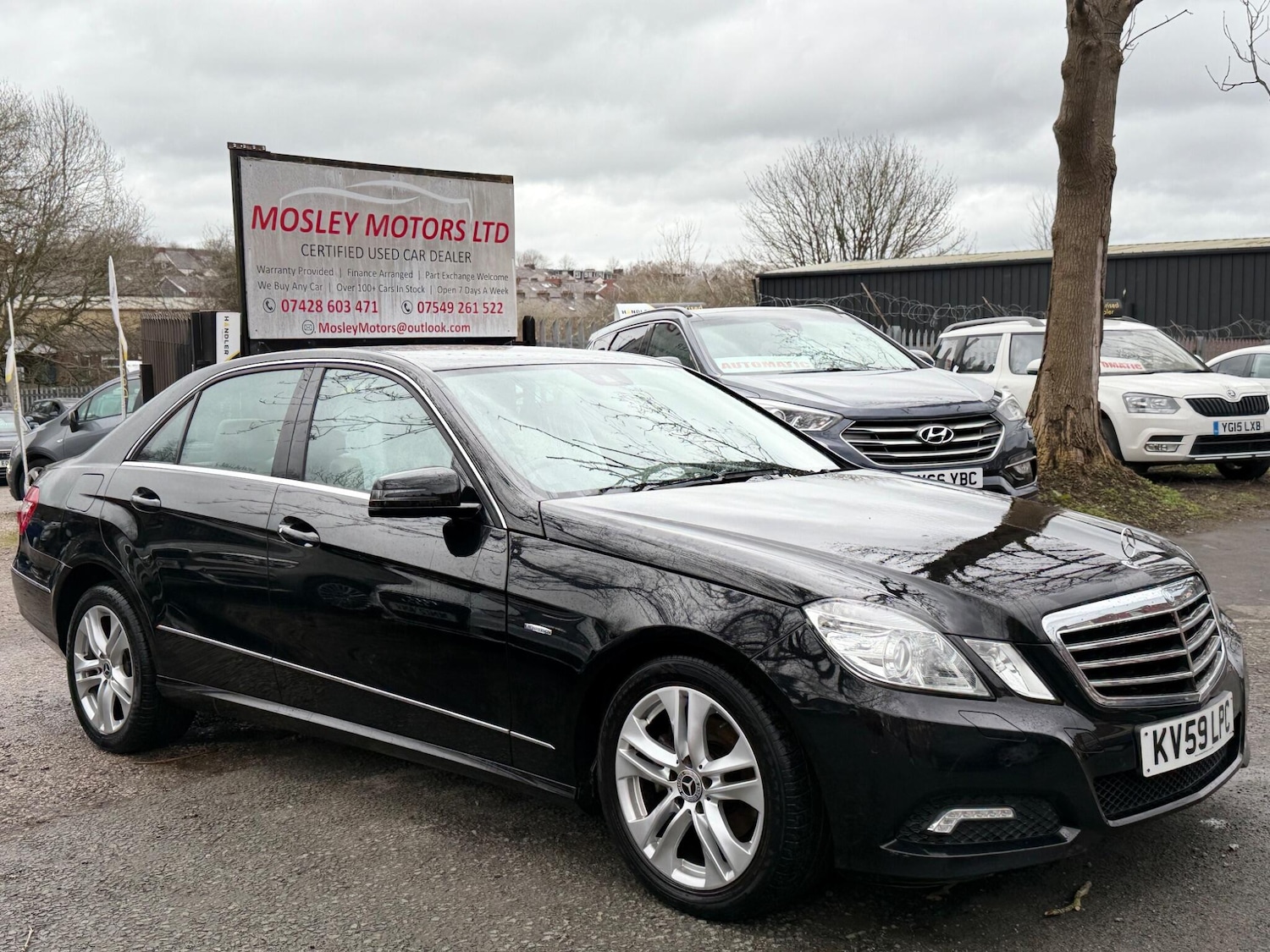 Used Mercedes-Benz E Class for sale - 77977901: Photo 11